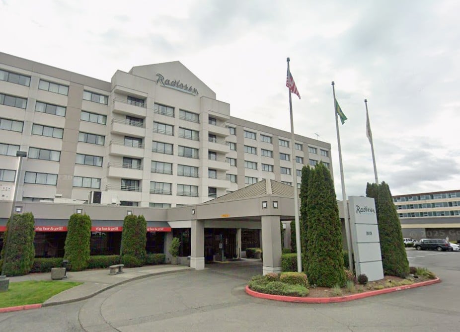 Parking at Radisson Hotel Seattle Airport