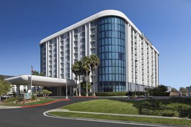 Embassy Suites by Hilton SFO - Image 1 of 4