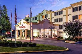 Parking at Ramada BHM Airport Hotel