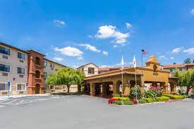 Parking at Wyndham Garden San Jose Silicon Valley