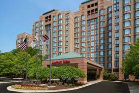 Parking at Chicago Marriott Suites ORD