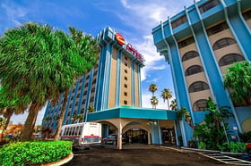 Parking at Clarion Inn and Suites MIA