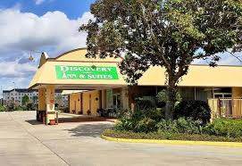 Parking at Discovery Inn LFT