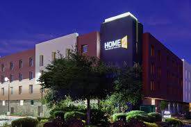 Parking at Home2 Suites by Hilton Alameda