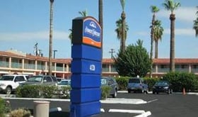 Parking at Howard Johnson - PHX