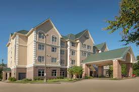 Parking at Country Inn & Suites by Radisson - IAH