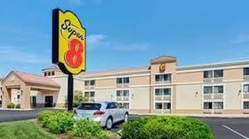 Parking at Super 8 Wichita