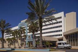 Parking at DoubleTree by Hilton Hotel Jacksonville Airport near Jacksonville Airport Parking - Image 2