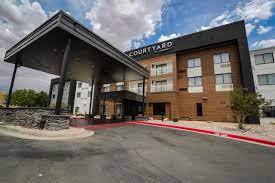Parking at Courtyard by Marriott El Paso near El Paso Airport Parking - Image 1