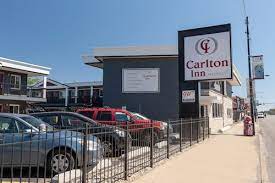 Parking at Carlton Inn Midway near Chicago Midway Airport Parking