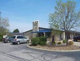 Parking at Knights Inn Indianapolis near Indianapolis Airport Parking - Image 1