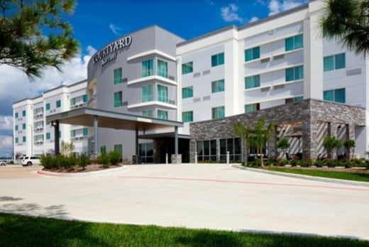 Parking at Courtyard by Marriott IAH near George Bush Airport Parking