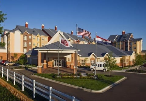 Parking at Residence Inn MCI Airport near Kansas City Airport Parking
