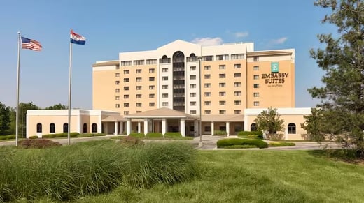 Parking at Embassy Suites MCI Airport near Kansas City Airport Parking
