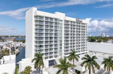Parking at Hilton Fort Lauderdale Marina near Fort Lauderdale Airport Parking