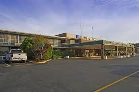 Parking at Express Airport Inn RIC near Richmond Airport Parking