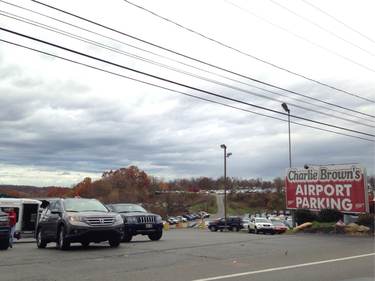 Parking at Charlie Brown - PIT near Pittsburgh Airport Parking - Image 2