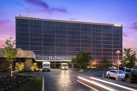 Parking at Hilton MCI Airport near Kansas City Airport Parking