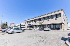 Parking at Nu Hotel Toronto Airport (YYZ) near Toronto Airport Parking - Image 1
