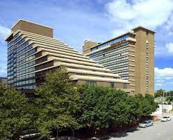 Parking at DoubleTree by Hilton Washington DC Crystal City