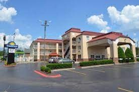 Parking at Days Inn by Wyndham BNA Airport