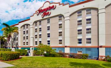 Parking at Hampton Inn FLL Airport North