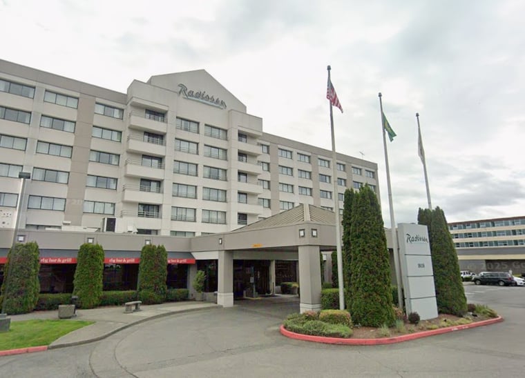 Parking at Radisson Hotel Seattle Airport