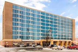 Parking at Comfort Inn & Suites OMA