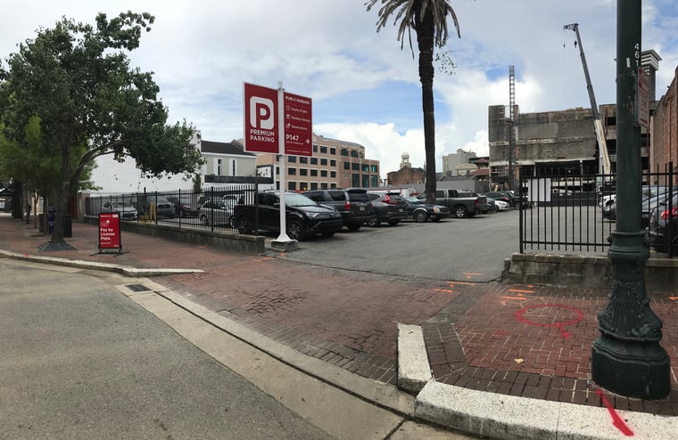 Parking at P0147 Premium Parking Port of New Orleans